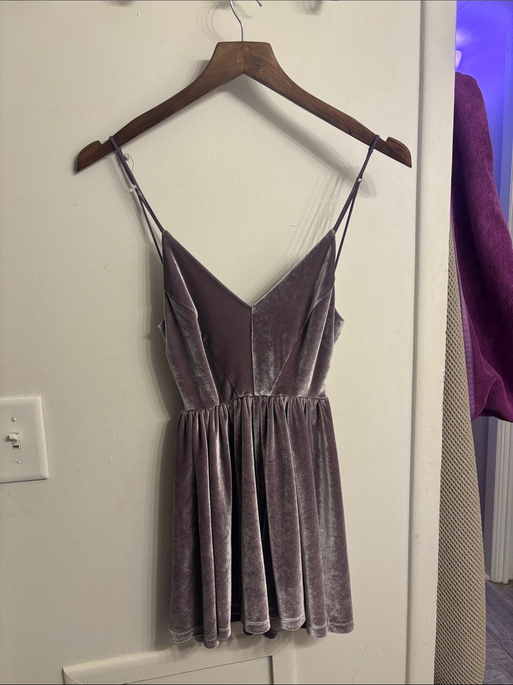 Velvet Spaghetti Strap Romper in Mauve